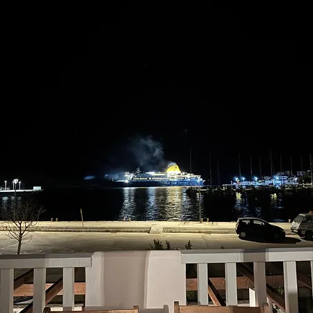 Σπίτι διακοπών Anemelia By The Sea - *