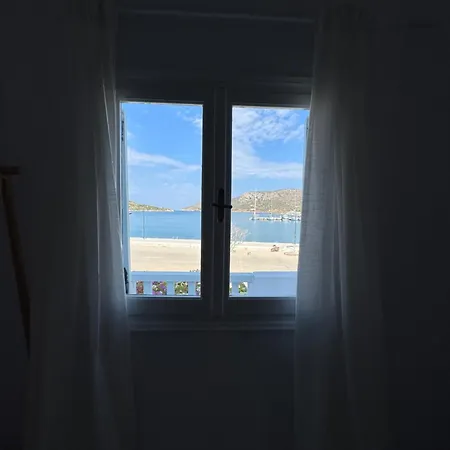 Anemelia By The Sea - * Lipsi